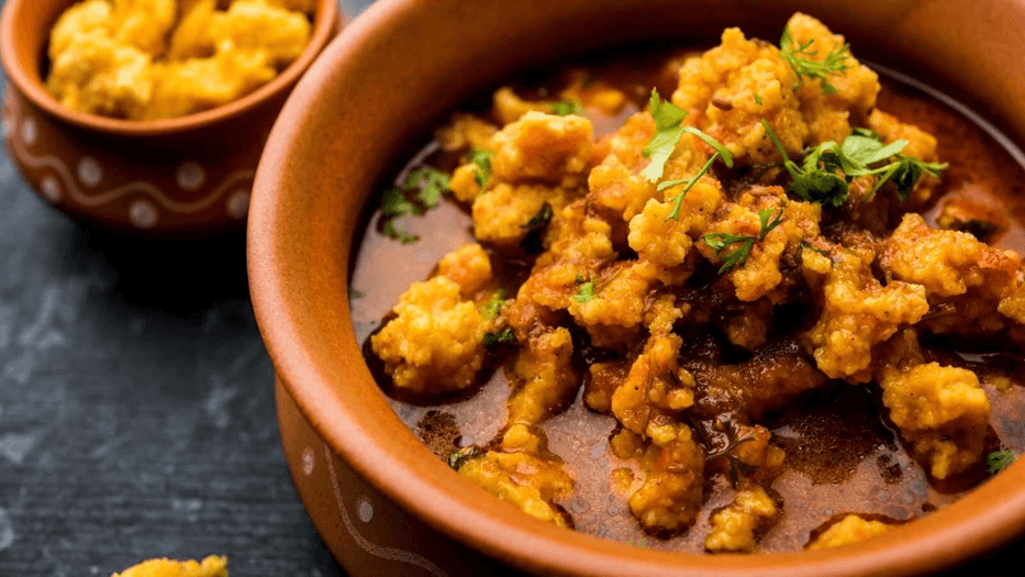 उड़द दाल बड़ी रेसिपी; उड़द दाल बड़ी; Urad Dal Bari; Urad Dal Bari Recipe; badiyaan Urad Dal Bari