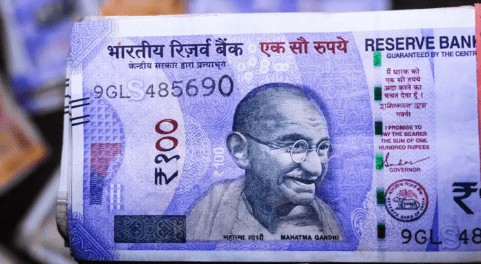 अर्थव्यवस्था: मोदी सरकार और लोगों के खर्च से भारत की आर्थिक विकास दर 6.2 फीसदी