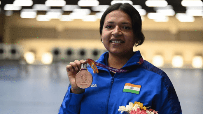 निशानेबाज़ सिफत कौर समरा ने वर्ल्ड कप में जीता गोल्ड मेडल