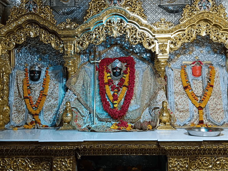 खेरमाई मंदिर: माता की आध्यात्मिक अनुभूति से गोंड राजा मदन शाह ने खिलजी को किया था परास्त;खेरमाई खेरमाई मंदिर: माता की आध्यात्मिक अनुभूति से गोंड राजा मदन शाह ने खिलजी को किया था परास्त