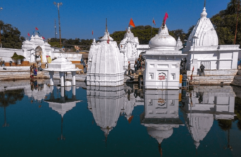 शक्तिपीठ (Shaktipeeth)